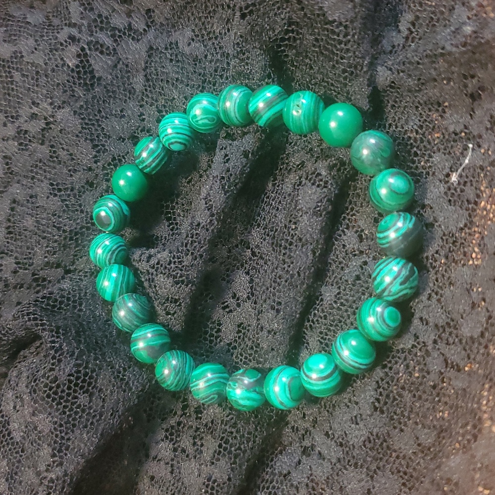 Green Round Malachite Bead Bracelet With Expressive Vanes DD